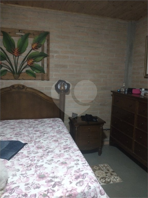 Casa à venda ou para alugar com 3 suítes em Juqueri Mirim, Mairiporã, SP