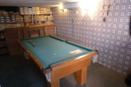 Casa Térrea à venda com 3 quartos, sendo 1 suíte,  em Caxingui, São Paulo, SP