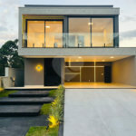 Casa à venda com 4 quartos, sendo 3 suítes, no condomínio Real Park Arujá, Arujá - SP