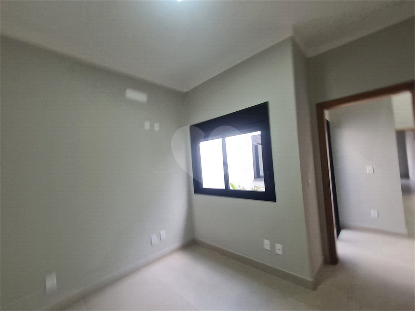 Casa à venda com 3 quartos, sendo 1 suíte, no condomínio Jardim Residencial Villagio Ipanema I, Sorocaba - SP