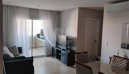 Apartamento à venda com 3 suítes em Pinheirinho, Vinhedo, SP