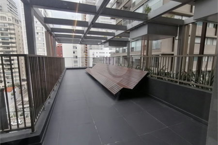Apartamento à venda ou para alugar com 1 quarto em Cerqueira César, São Paulo, SP