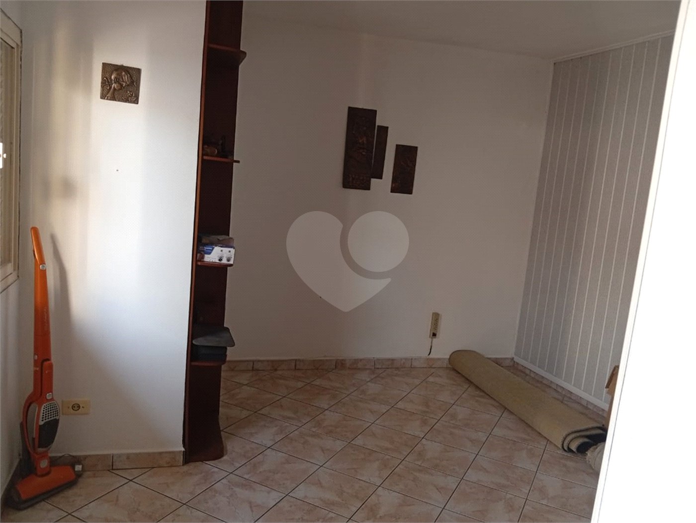 Casa Térrea à venda com 4 quartos, sendo 1 suíte, em Jardim Regina, São Paulo, SP