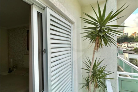 Casa à venda com 3 suítes no condomínio Itapuã XI, São Paulo - SP