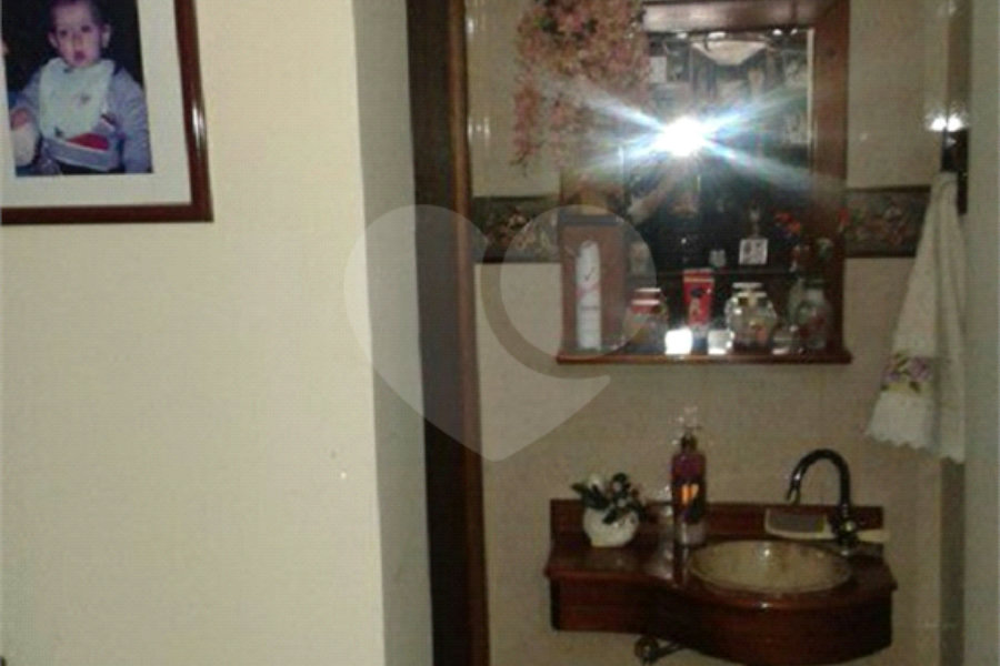 Casa à venda com 3 quartos, sendo 1 suíte, em Tatuapé, São Paulo, SP