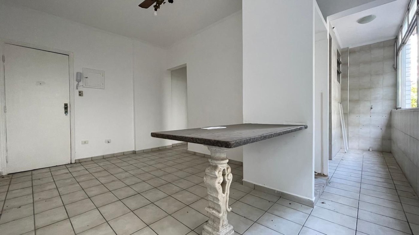Apartamento com 2 dormitórios à venda, 73 m² por R$ 490.000,00 - Gonzaga - Santos/SP