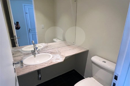 Apartamento à venda ou para alugar com 2 quartos, sendo 1 suíte,  em Itaim Bibi, São Paulo, SP
