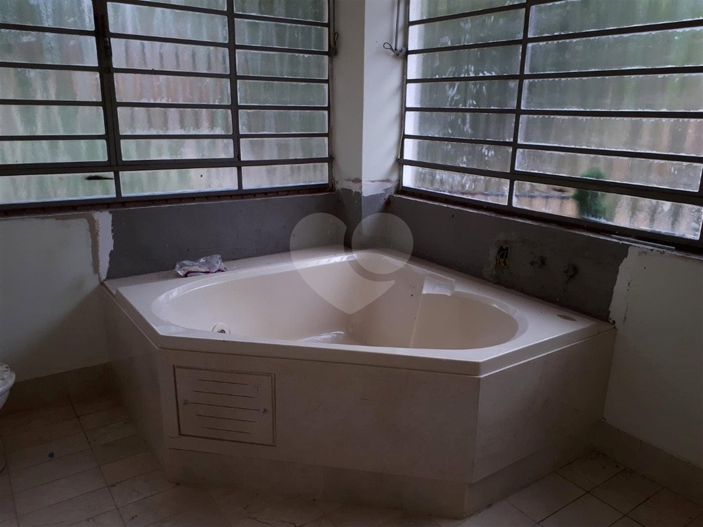 Sobrado à venda com 3 quartos, sendo 1 suíte,  em Brooklin Paulista, São Paulo, SP