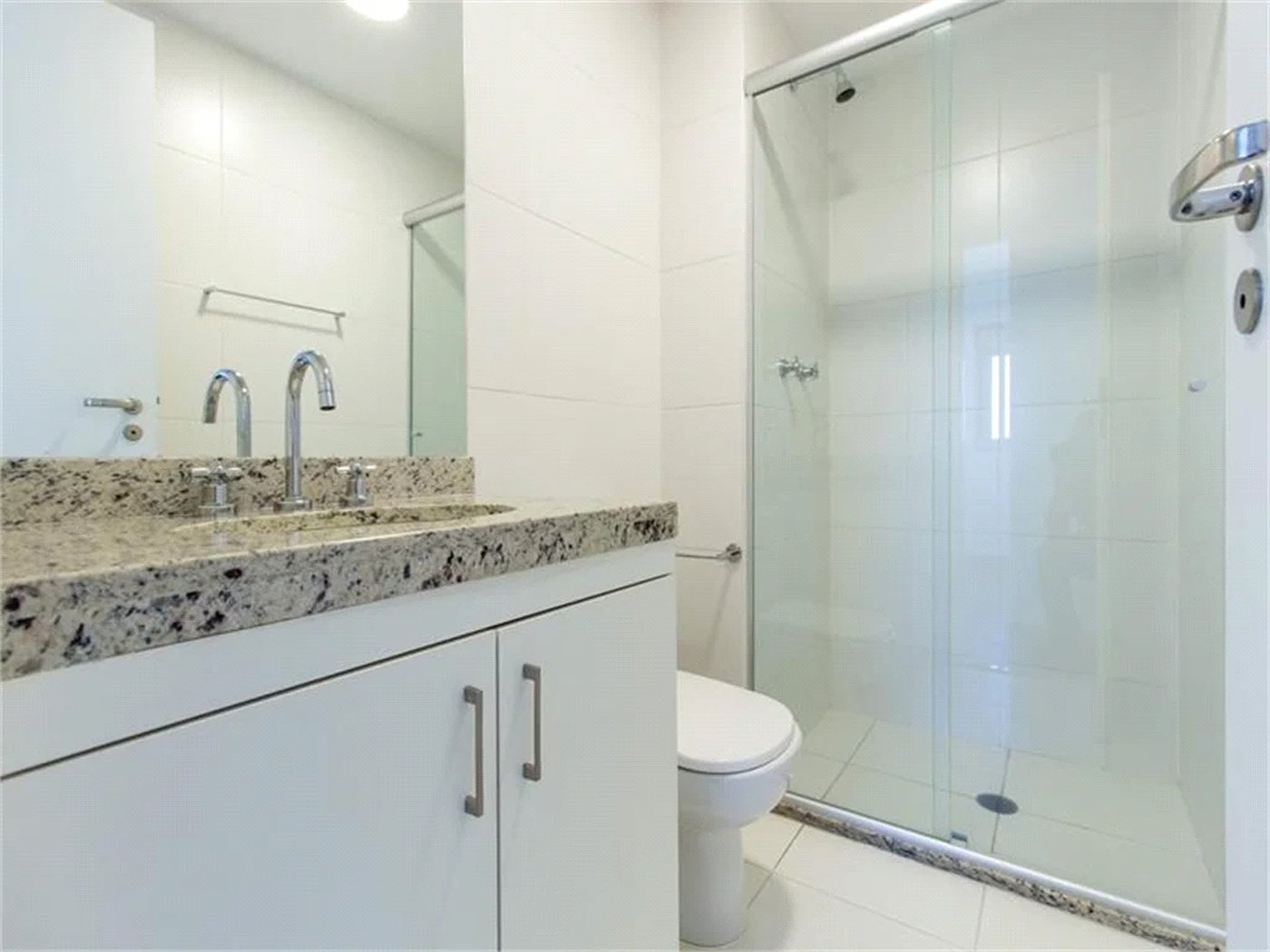 Apartamento à venda ou para alugar com 2 quartos, sendo 1 suíte,  em Água Branca, São Paulo, SP