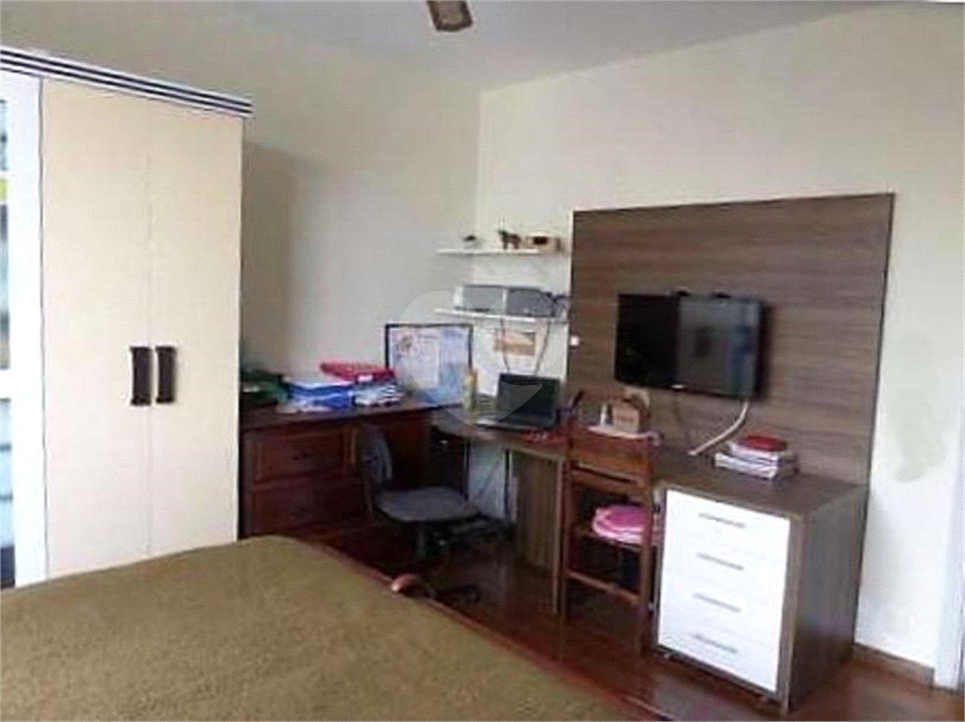Apartamento próximo ao Metro com 03 dormitórios e 01 Suíte, 2 vagas á venda na Vila Mariana!