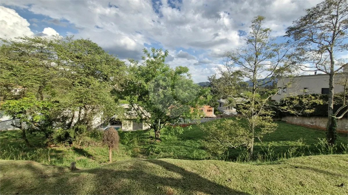 TERRENO À VENDA | CONDOMÍNIO PORTO ATIBAIA