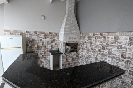 Casa com 3 dormitórios no Jardim Nova Santa Paula