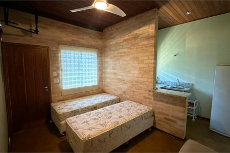 Casa para venda no Condomínio Vivenda do Broa.