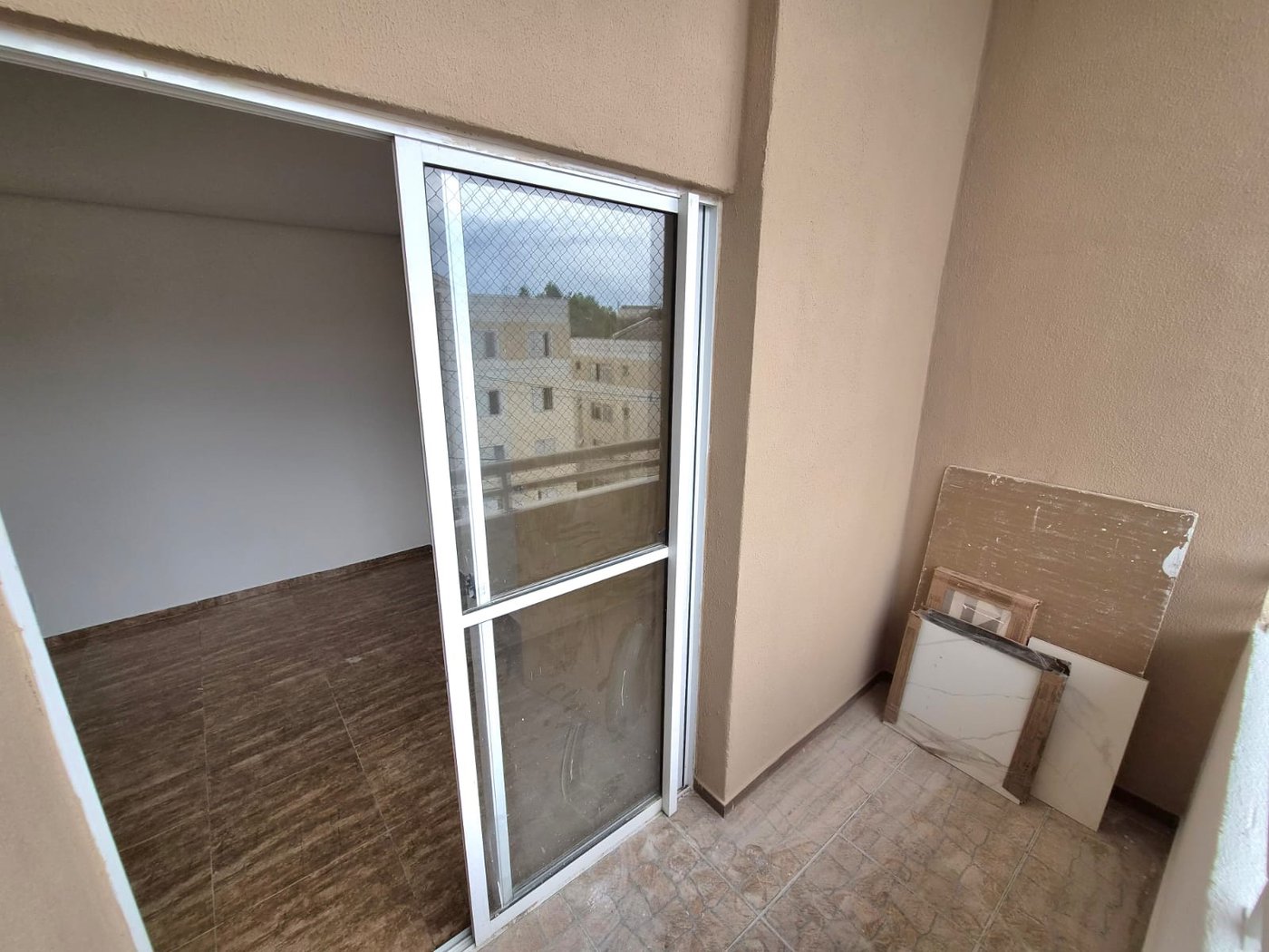 Apartamento à venda com 2 quartos em Jardim Ísis, Cotia - SP