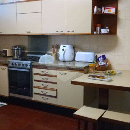Imóvel para venda ou locação na região Central .