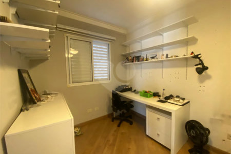 Apartamento á venda na Luz
