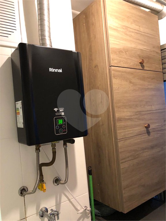 Apartamento à venda com 3 quartos, sendo 1 suíte, em Santo Amaro, São Paulo, SP
