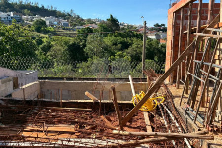 Casa à venda no Condominio Vivenda das Cerejeiras em Valinhos