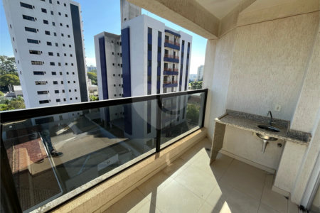 Apartamento mobiliado com 2 dormitórios sendo 1 suíte