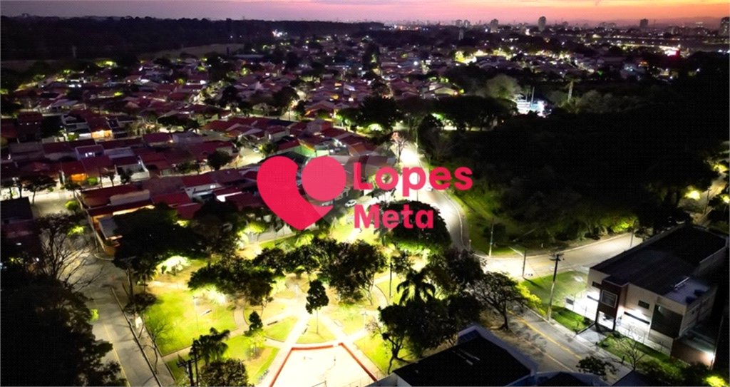 BELISSIMA CASA COM 250M², 3 DORMITORIOS, 1 BANHEIRO E 3 VAGAS DE GARAGEM, CIDADE VISTA VERDE, SÃO JO