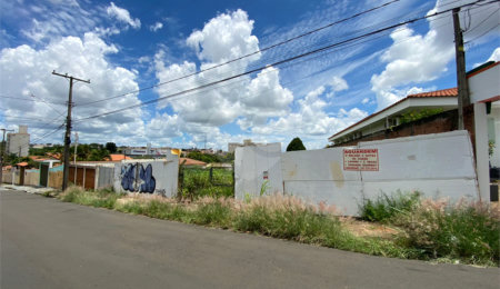 Terreno à venda em Jardim Paraíso, São Carlos, SP