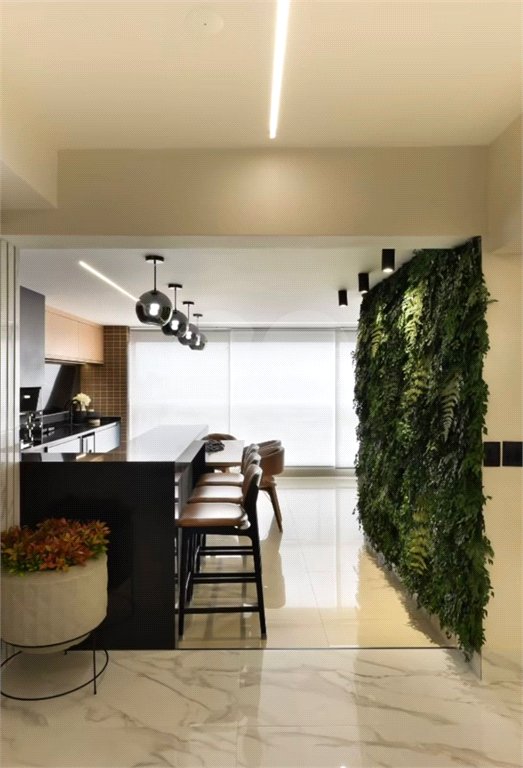 237 m² DE SOFISTICAÇÃO NO IPIRANGA – 4 SUÍTES, VARANDA GOURMET E CONDOMÍNIO CLUBE COMPLETO