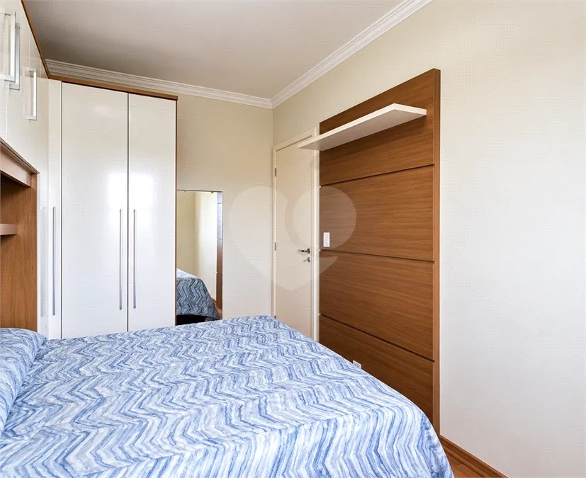 Apartamento com 2 dormitórios e 1 vaga em Nova Petrópolis, com piscina, academia, brinquedoteca, churrasqueira e portaria 24 horas. Excelente localização.