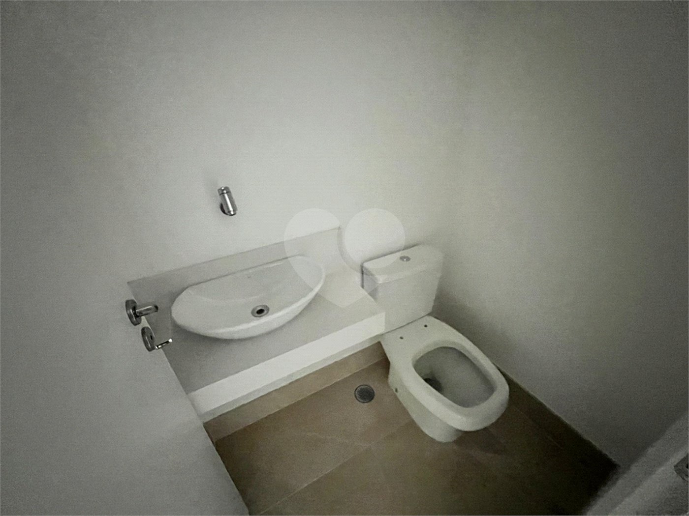 APARTAMENTO ALTO PADRÃO 3 SUÍTES 3 VAGAS VARANDA GOURMET ANÁLIA FRANCO.