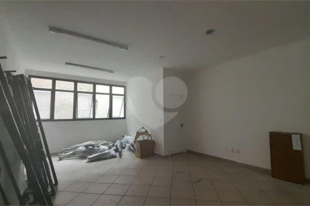 Sala Comercial 37m² Imperdível no Jardim do Mar em São Bernardo do Campo!