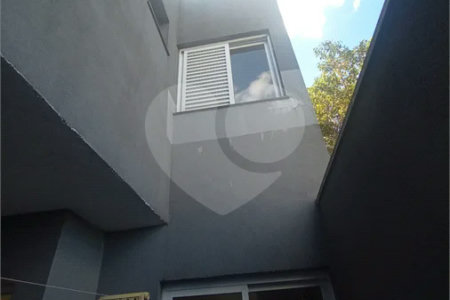 Casa com 100m², 3 dormitórios, 2 vagas, à venda no bairro da Penha.