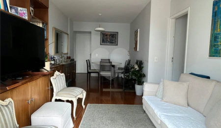 Apartamento à venda com 3 quartos, sendo 1 suíte,  em Jardim Paulista, São Paulo, SP