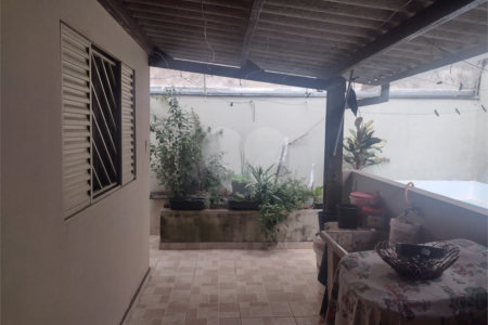 Casa térrea para venda.
