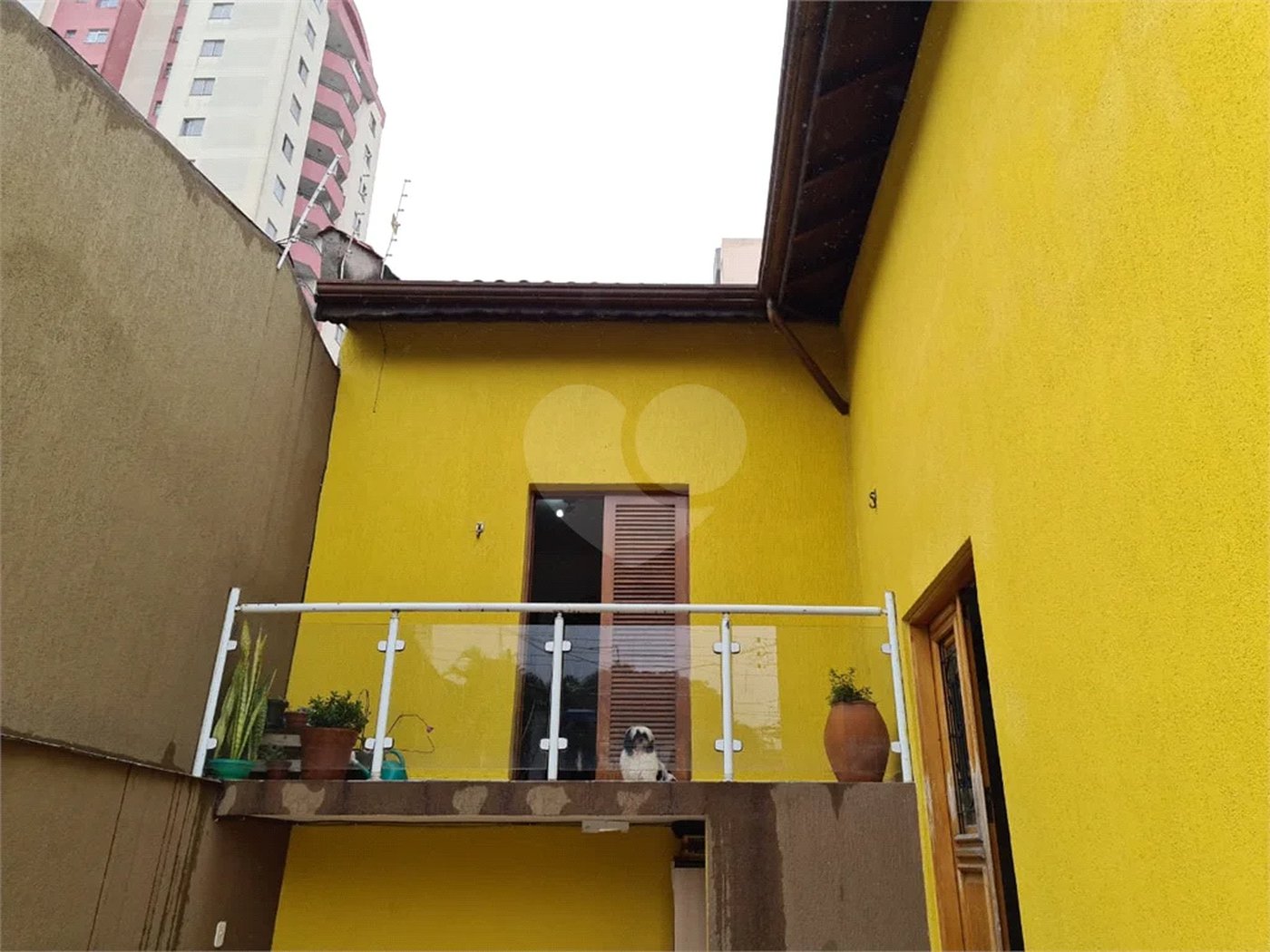 Casa à venda na Vila Esperança com 230m² 3 dormitórios 1 suíte 3 banheiros 3 vagas