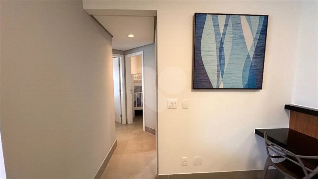 Apartamento à venda com 3 quartos, sendo 1 suíte,  em Riviera de São Lourenço, Bertioga, SP