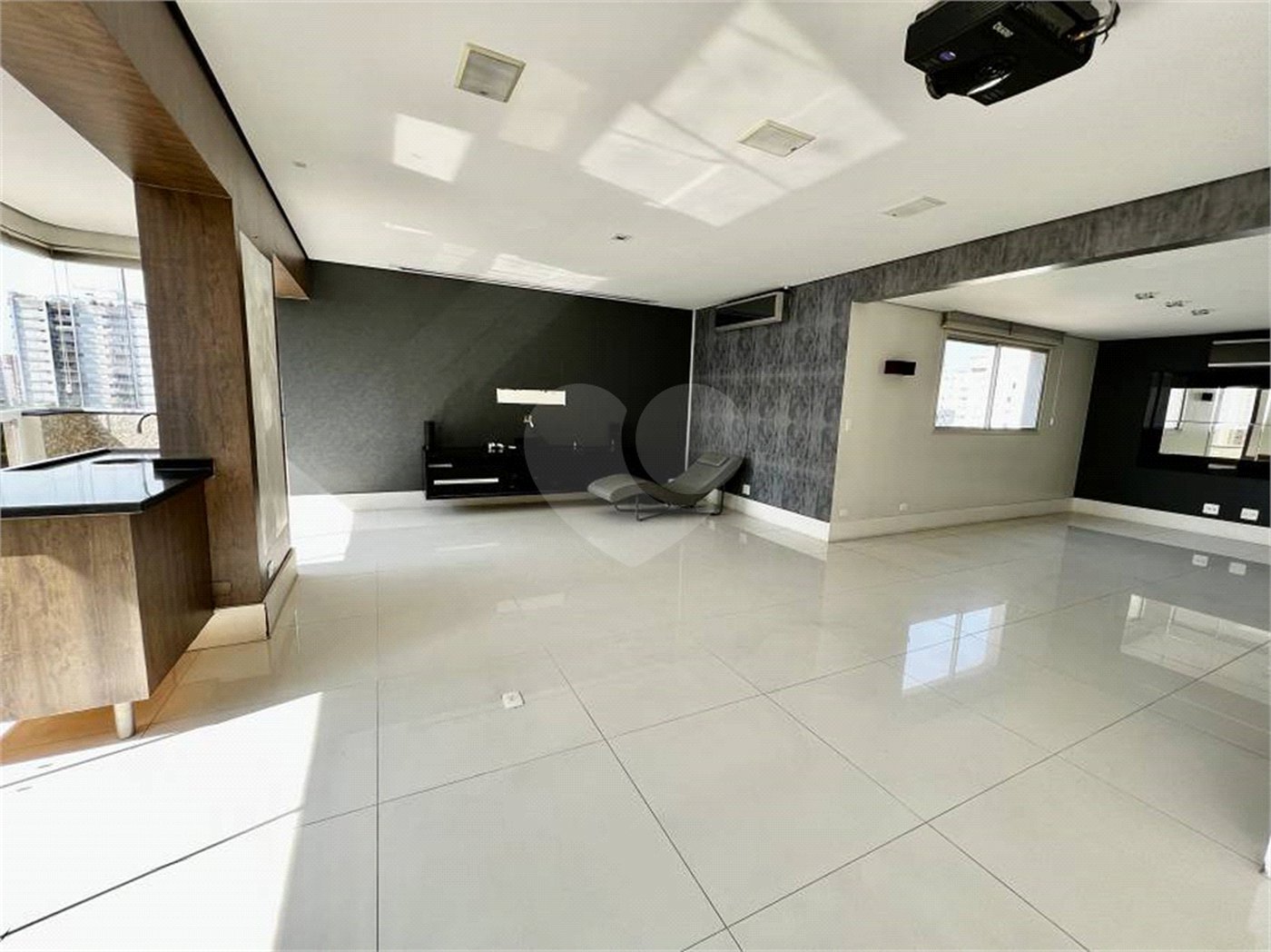 Apartamento de alto padrão à venda no Campo Belo – 214 m² | 4 dormitórios | 3 suítes | 4 vagas