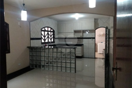 Sobrado 125m² 3 Quartos - Itaquaquecetuba - SP