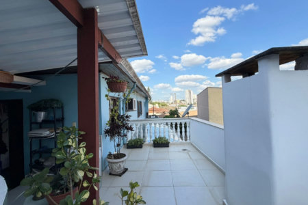 Casa para venda em Jardim Peri Peri com 3 quartos, sendo 1 suíte, 149m²