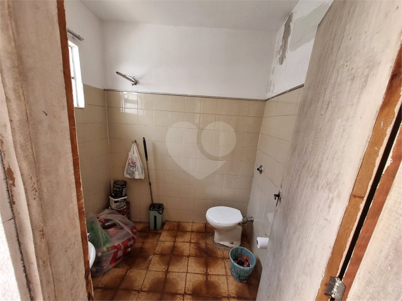 Casa térrea a venda na Vila Lutfalla