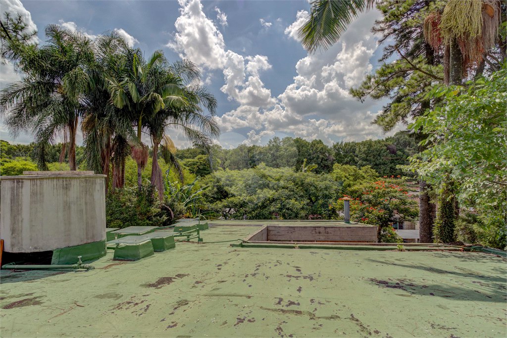 Sobrado à venda com 4 quartos, sendo 2 suítes, em Chácara Monte Alegre, São Paulo, SP
