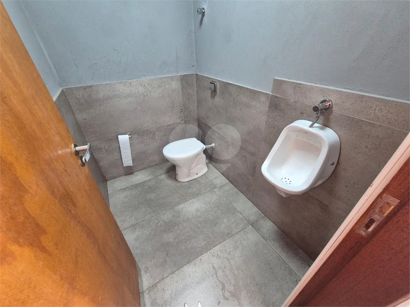 Dois imóveis em um terreno de 300 m² (12 x 25) - Com acesso independente