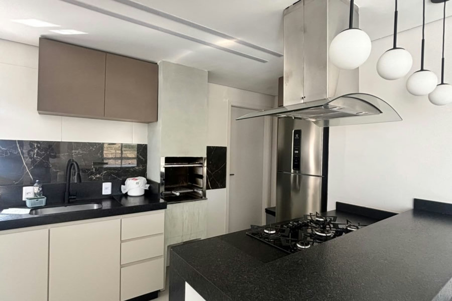 Apartamento à venda com 3 quartos, sendo 1 suíte, em Residencial Summer Ville, Poços de Caldas - MG