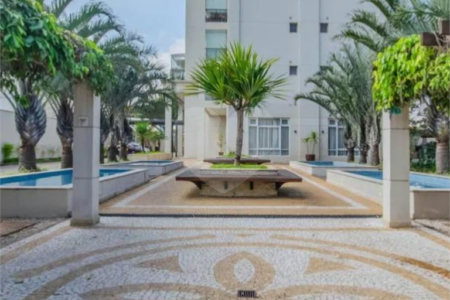 Apartamento no Ipiranga de 68m2 com 2 dorms, 1 suíte, 2 banheiros, 1 vaga. Estuda permuta.