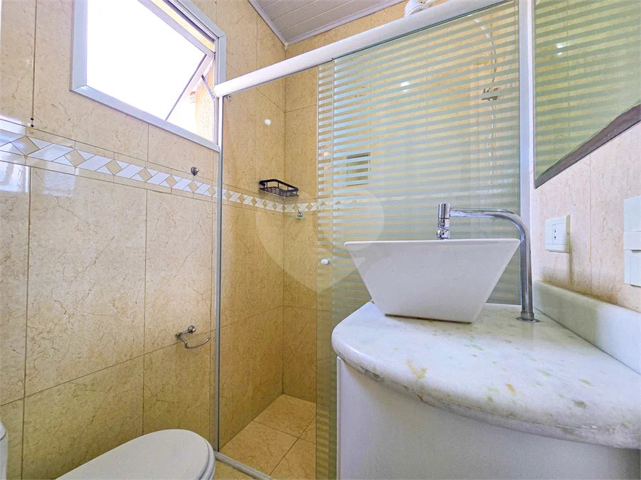 Casa em condomínio no Tucuruvi, 3 dormitórios, 1 suíte, 3 banheiros, 2 vagas e lazer com churrasqueira no condomínio
