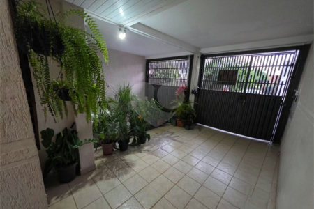 Sobrado 5 quartos.