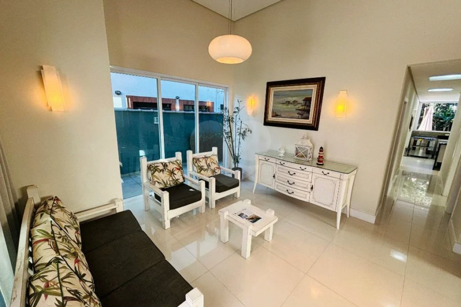 Casa à venda com 3 suítes em Riviera de São Lourenço, Bertioga, SP