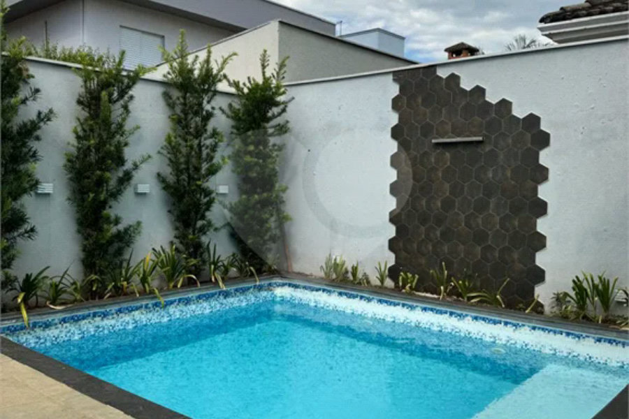 Belíssimo sobrado com 3 quartos, à venda no Condomínio Parque dos Ypês, em Piracicaba/SP.
