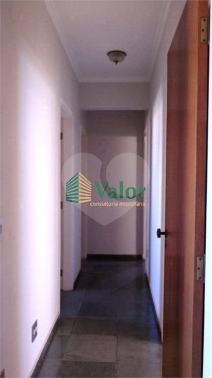 Apartamento com 3 dormitórios
