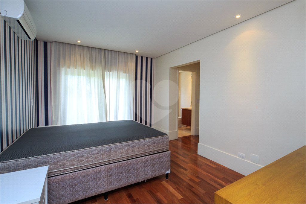 Apartamento à venda com 4 suítes em Alto da Boa Vista, São Paulo, SP