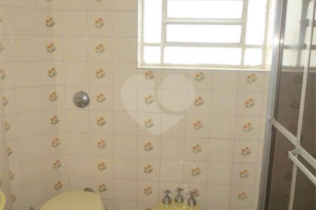 Sobrado de Vila na Chácara Inglesa/Saúde - 2 quartos/ 2 Vagas