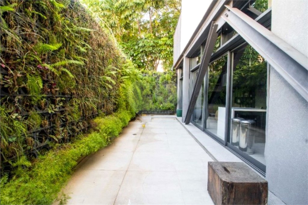 Apartamento Garden de Alto Padrão à Venda – Paraíso, São Paulo 133,25 m² | 2 Dormitórios (1 Suíte) | 3 Banheiros | 1 Vaga Exclusividade e Conforto no Urbic Ibirapuera